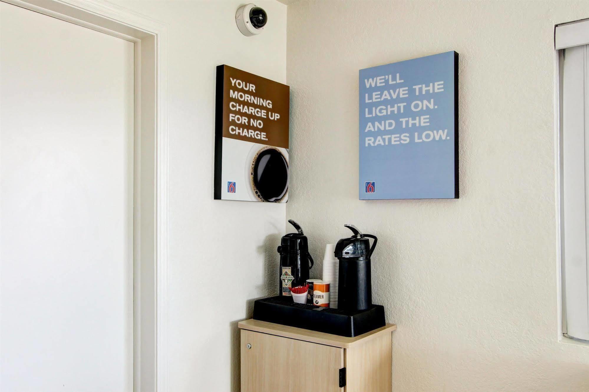 Motel 6-Denver, Co - Airport المظهر الخارجي الصورة